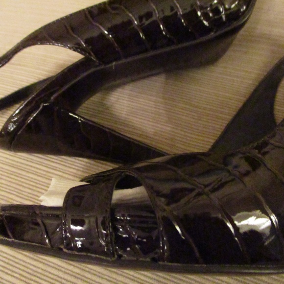 NWOT RALPH LAUREN ALLIGATOR EMBOSSED SHOES SALE - Picture 6 of 8